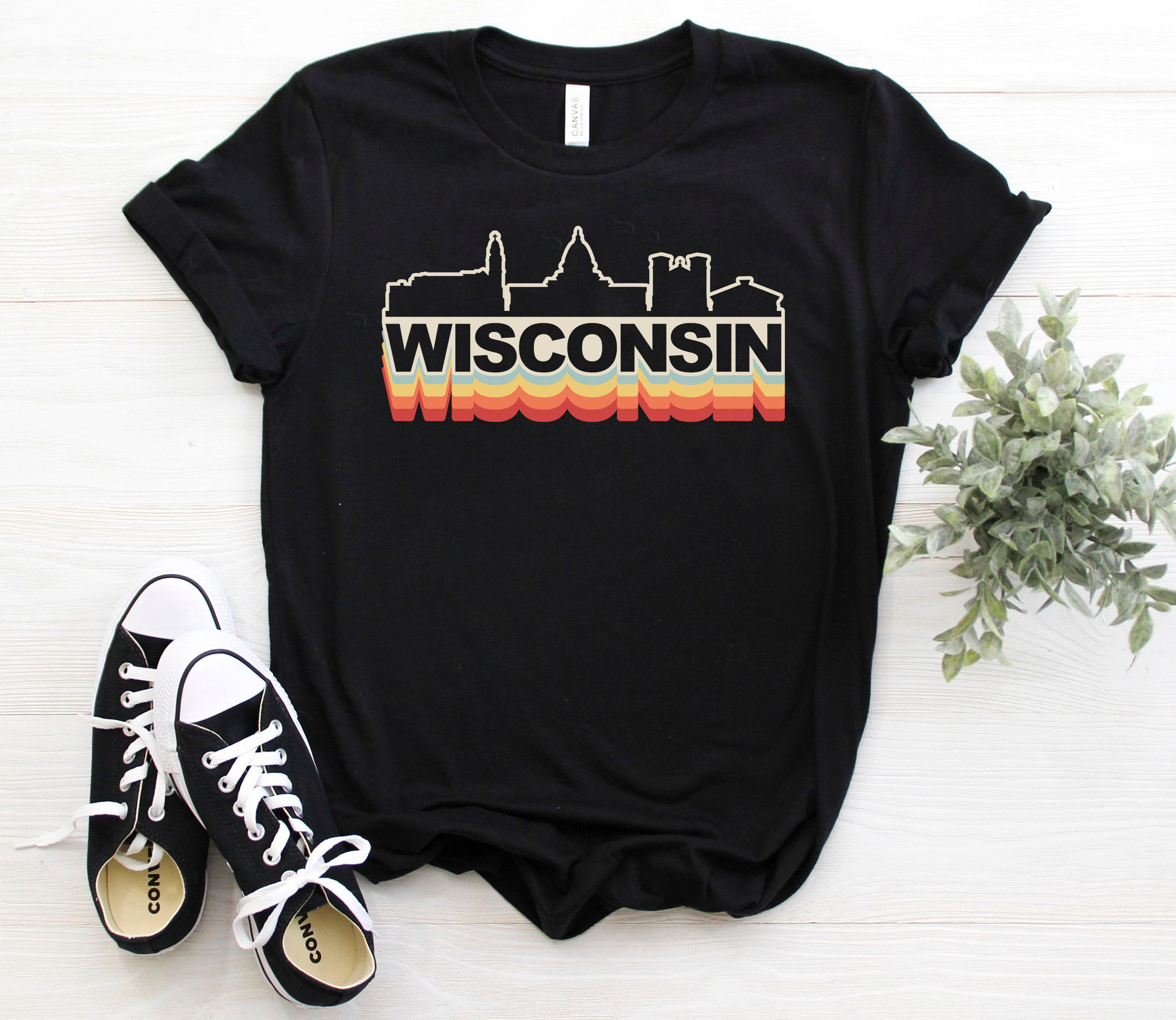 Wisconsin Skyline Vintage Retro TShirt Gift, Wisconsin Tourist Gift